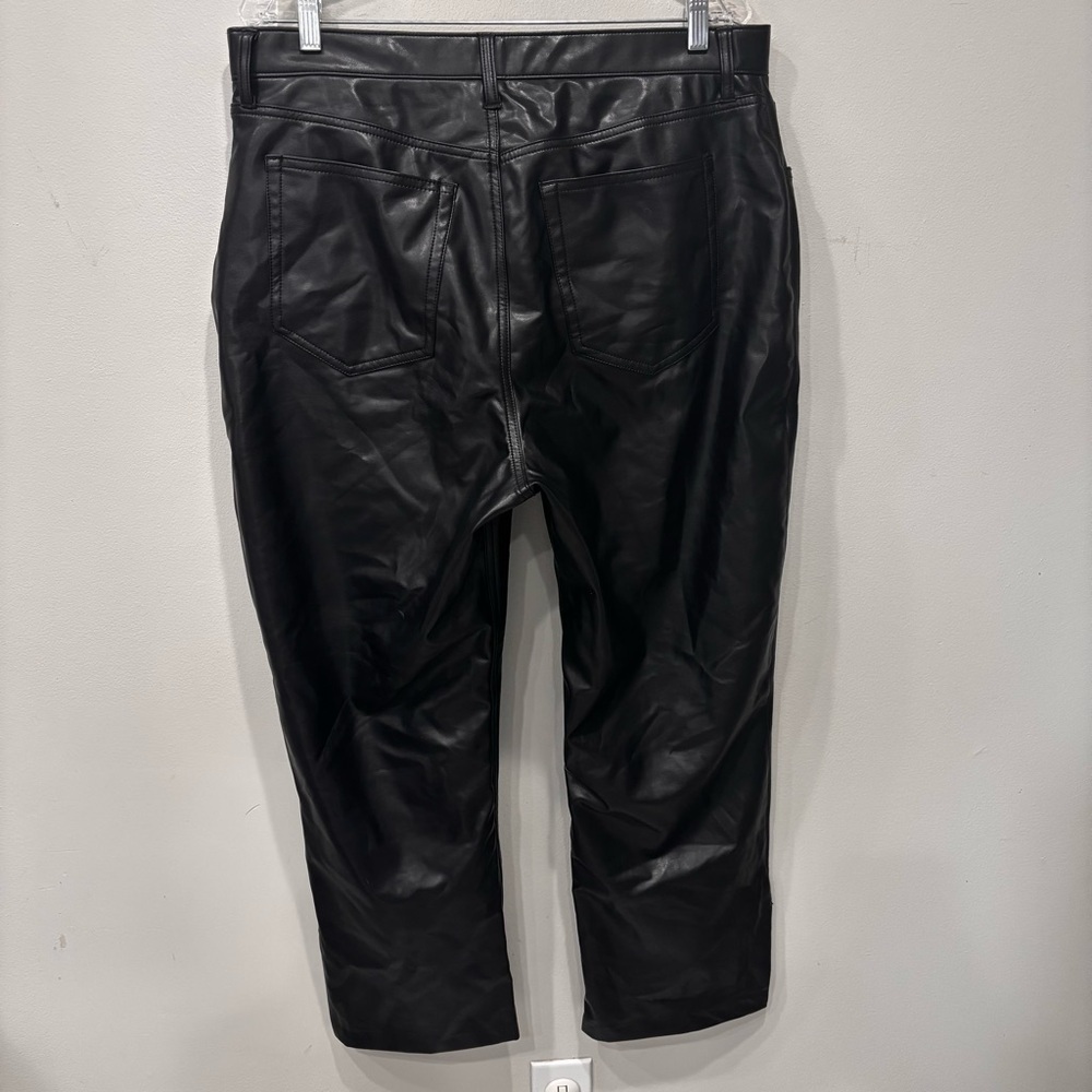 Abercrombie & Fitch 90’s Straight High Rise Vegan Leather Pants Women’s Size 33 - Picture 6 of 9